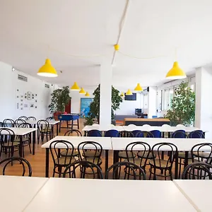 https://ostello-di-bergamo.it-lombardy.com