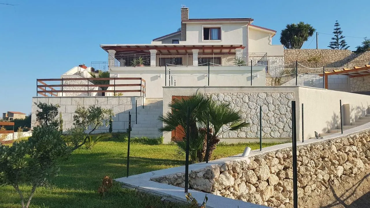 Bed & Breakfast B&B Terrazze Chiaramontane Marina di Palma Italien