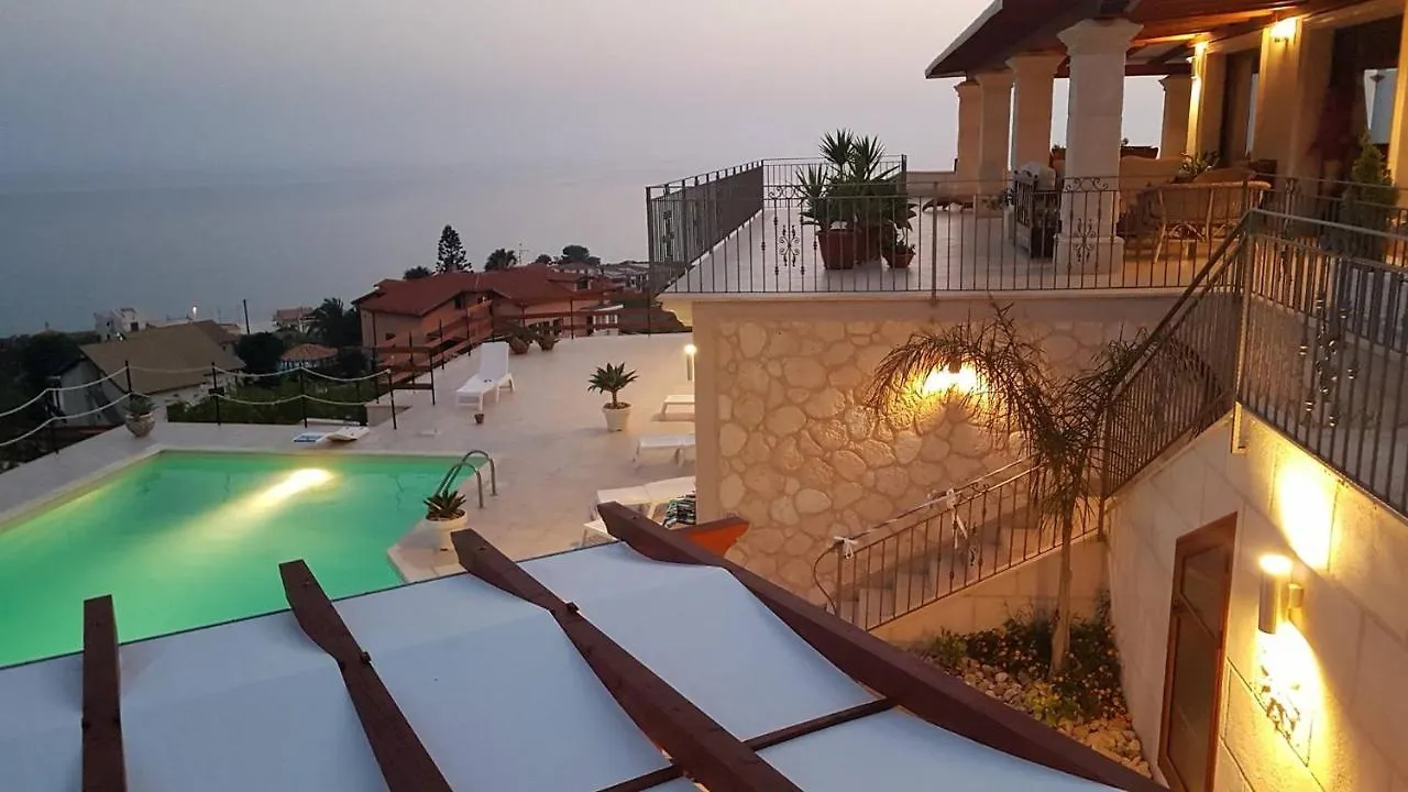 B&B Terrazze Chiaramontane Marina di Palma Bed & Breakfast